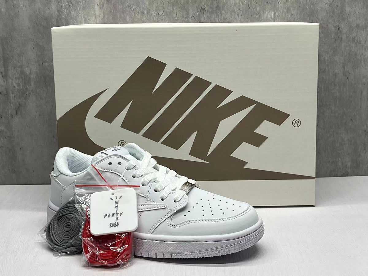 Air Jordan 1 Retro Low White (Men’s)