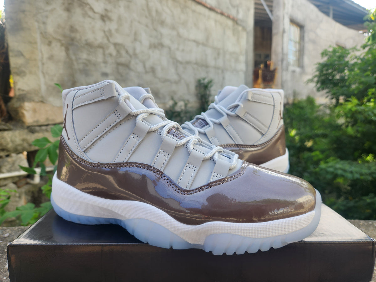 Air Jordan 11 Retro “Cool Grey” 2021