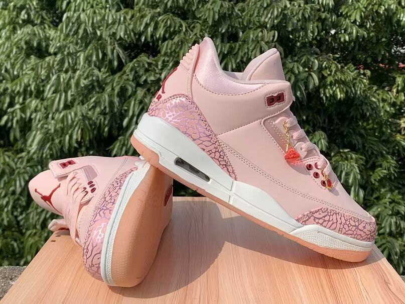 Air Jordan 3 Retro “Rust Pink” Women’s
