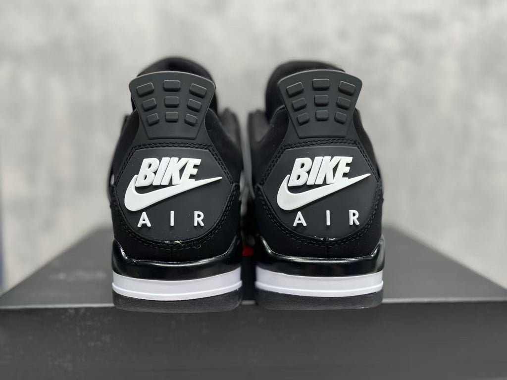Air Jordan 4 Retro Motorsports Alternate