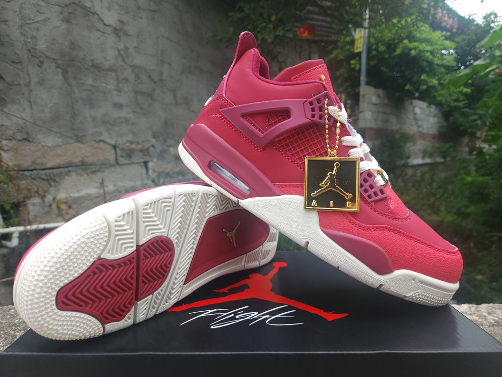 Air Jordan 4 Retro Flyknit University Red