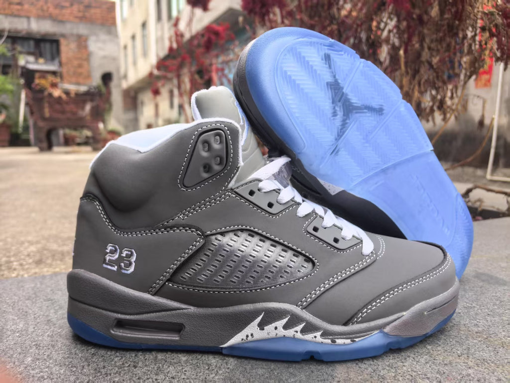 Air Jordan 5 Retro “Wolf Grey” (2026)