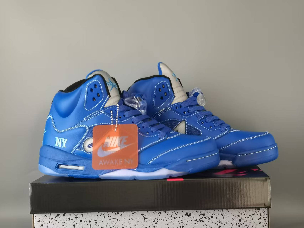 Air Jordan 5 Retro “Blue Suede”