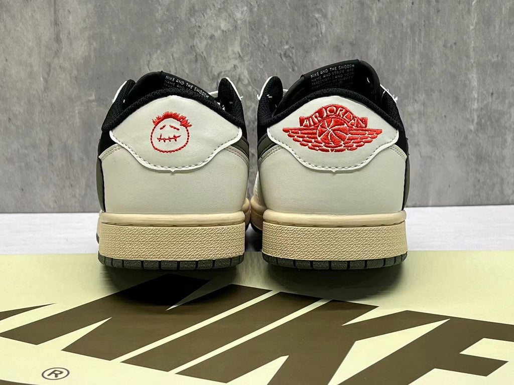 Travis Scott x Air Jordan 1 Low OG “Medium Olive”