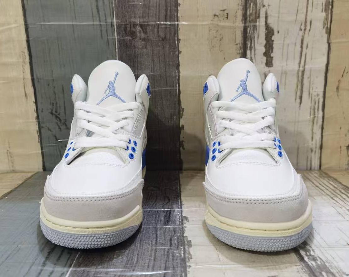 Air Jordan 3 Retro “True Blue”