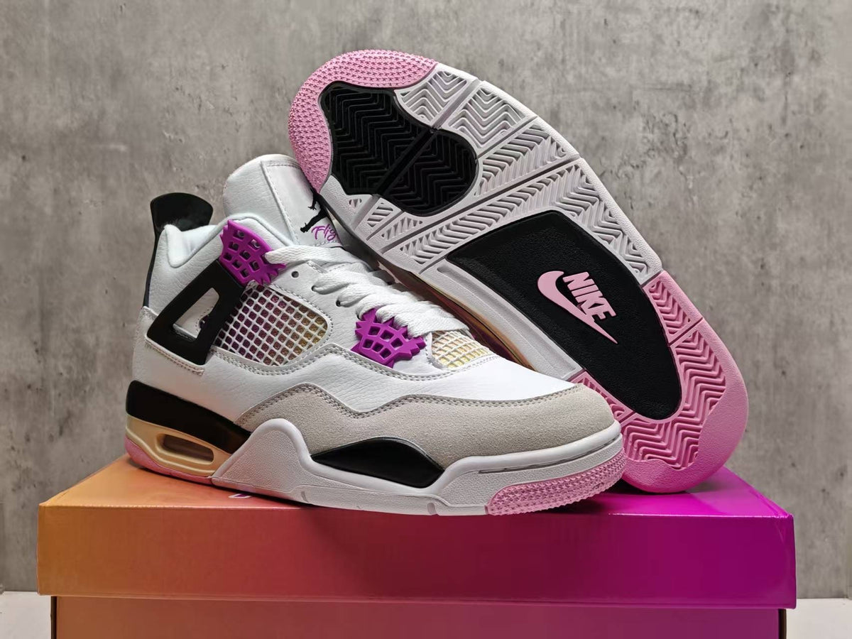 Air Jordan 4 Retro “Comic”