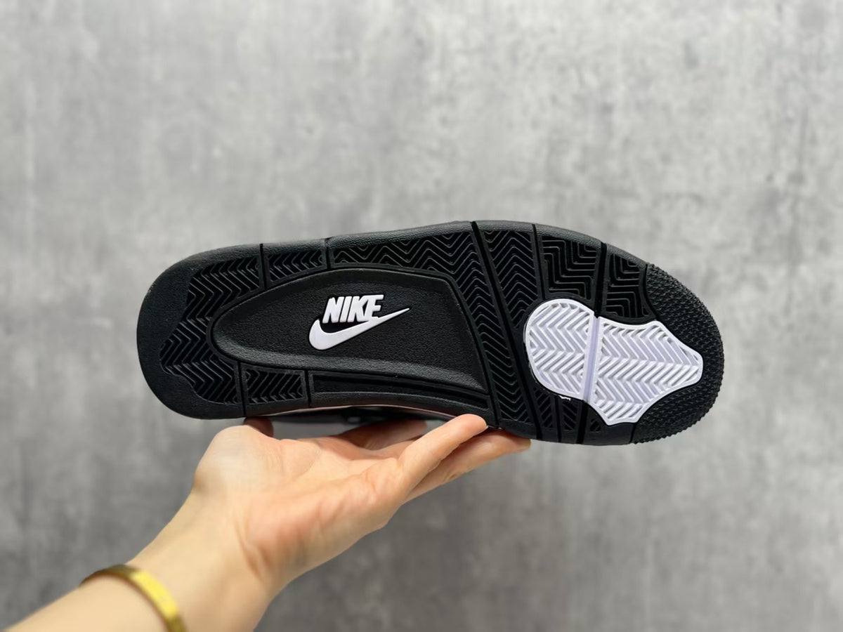 Air Jordan 4 Retro Motorsports Alternate