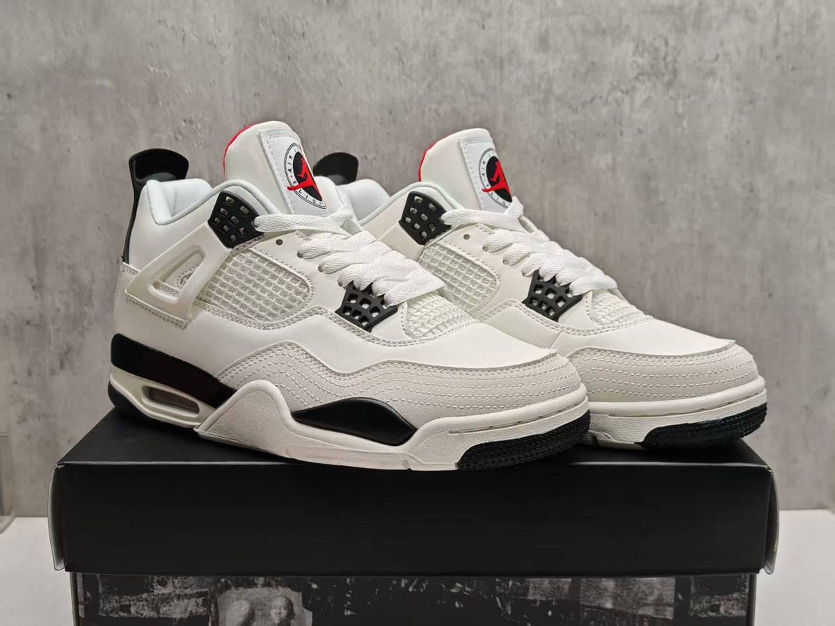 Air Jordan 4 Retro “Flight Club”
