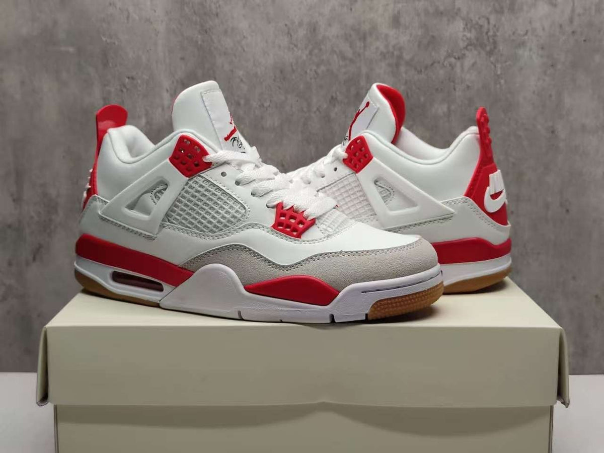Air Jordan 4 Retro Valentine’s Day “Sierra Red” (2026)